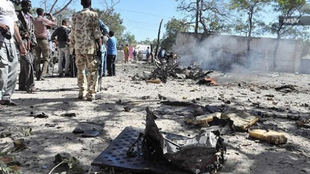 Asalto con coche bomba delante del hotel de los turcos en Somalia