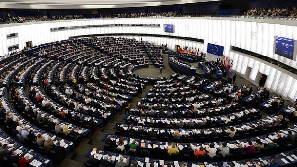 Европарламентът ще гласува резолюция за Турция...