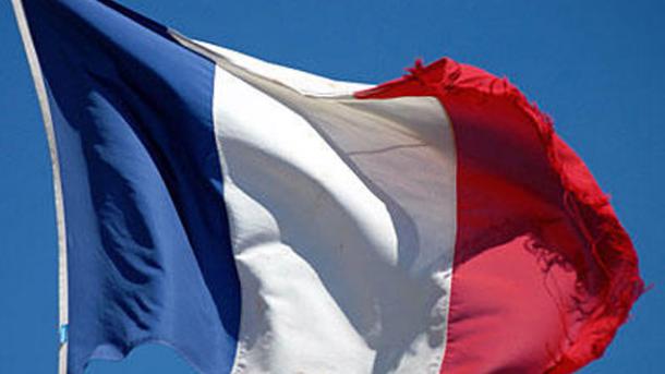 فرانسه مکتب لریده عربچه و ترکچه درس لر منع ایتیلدی