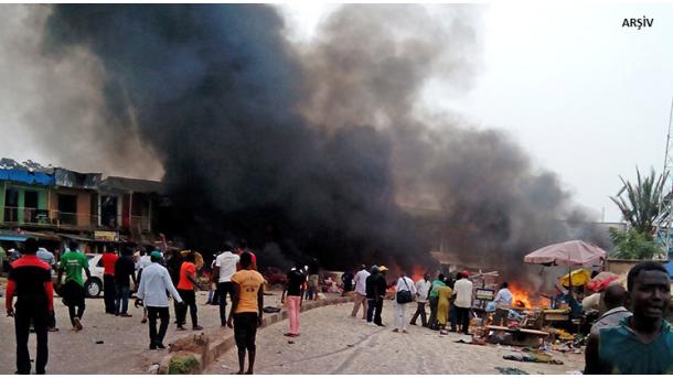Öngyilkos merénylet Kamerunban