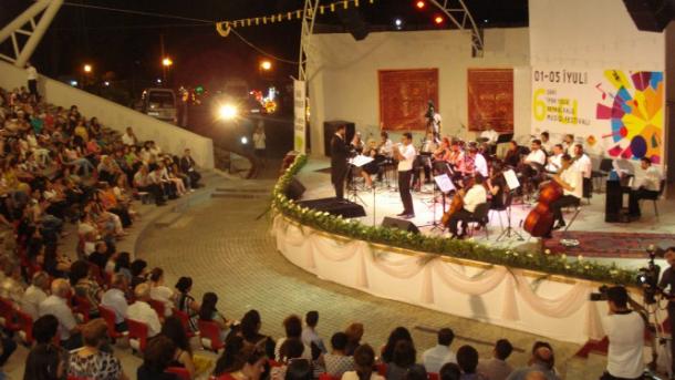 Şəki "İpək Yolu" VI Beynəlxalq musiqi festivalı uğurla başa çatı