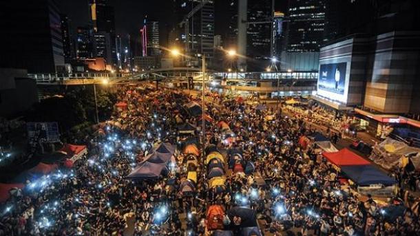 香港示威者周日决定是否继续占中运动