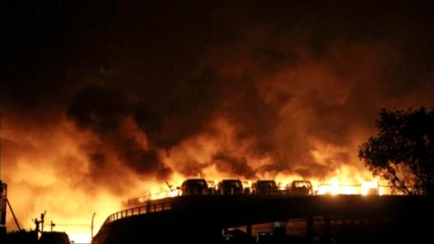 Cina, enormi esplosioni a Tianjin, almeno 44 morti