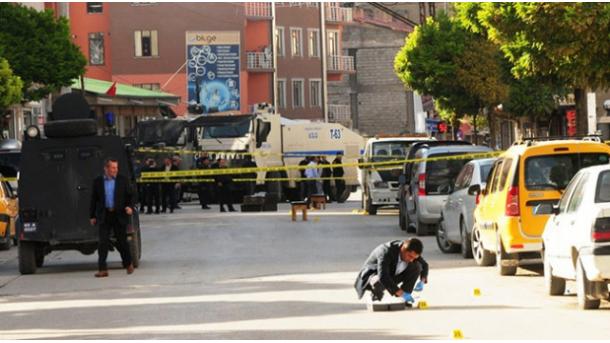 Un policía cayó mártir en Van 