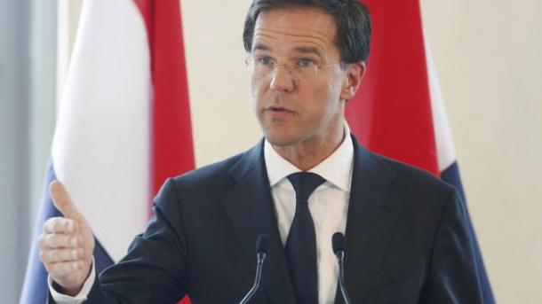 荷兰首相呼吁为应对埃博拉病毒而募捐