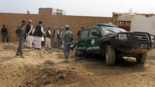حمله انتحاری به ماموران دولتی در کابل