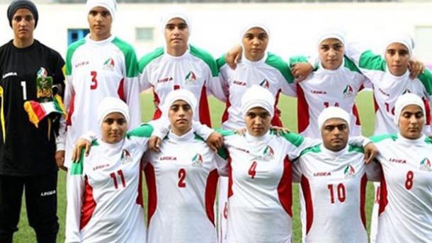  "Qadın"lar kişi çıxdı İran Qadın Futbol Komandasında!