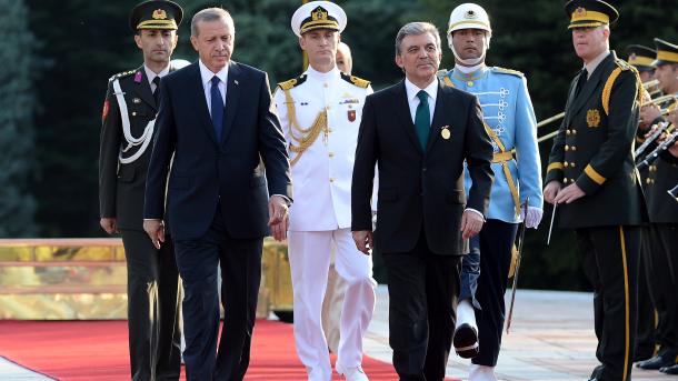 Erdoğan jura cargo como 12º presidente de Turquía