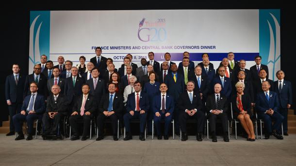 El vicepremier asiste a la foto familiar del G20 en Perú