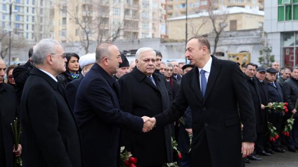 سفر وزیر امور خارجه ترکیه به جمهوری آذربایجان