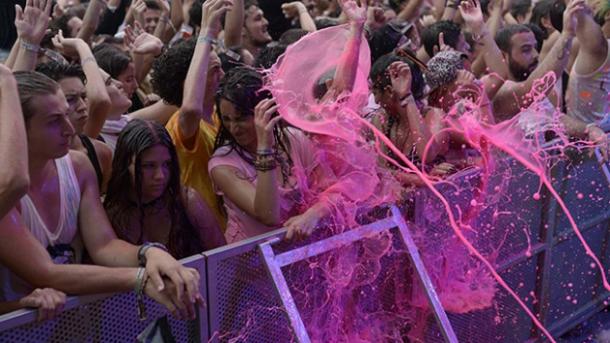 Színesen telt a "Life In Color" fesztivál 