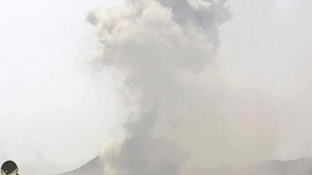 也门胡塞武装向沙特阿拉伯发射导弹
