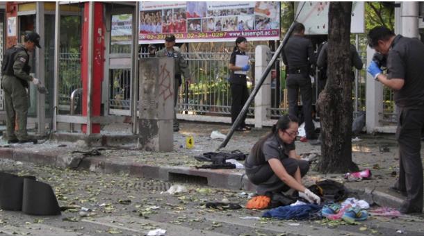 Πολύνεκρη βομβιστική επίθεση στην Ταϊλανδή.
