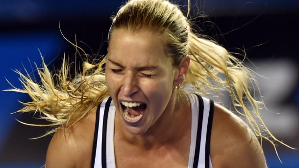 Abierto de Australia: Cibulkova derrota a Azarenka