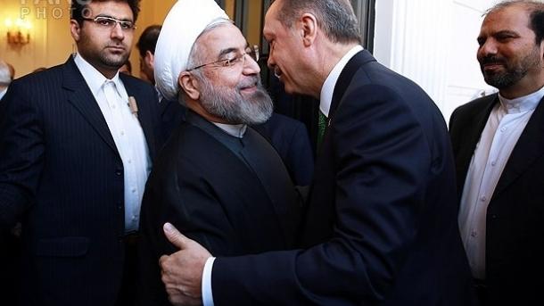 توسعه روابط ایران و ترکیه در گفت و گوی تلفنی دو رییس جمهور