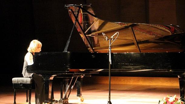 La famosa pianista fascina la UNESCO