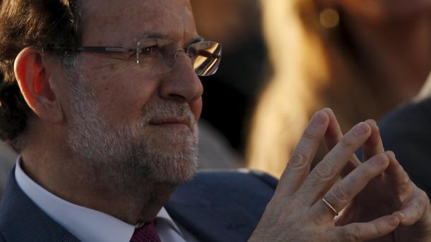 Rajoy pide a la sociedad movilizarse ante proceso que coteja con el "brexit"