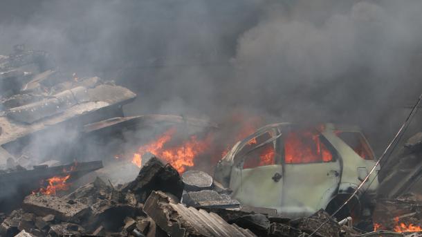 46 mortos em acidente de avião militar na Indonésia