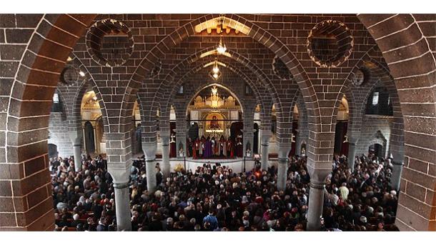 وقایع و حقایق ارمنی درروشنایی اسناد تاریخی ۱۰۰ ساله