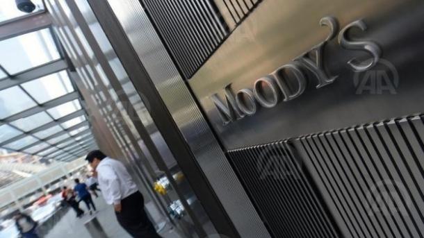 A Moody’s csökkentette a becsült olajár-indexet 