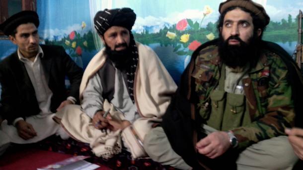 د پاکستاني طالبانو ویاند او ۵ لوړپوړو قومندانانو داعش ته بیعت وکړ
