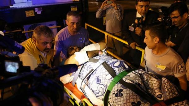 受伤的加沙人被带到土耳其接受救治