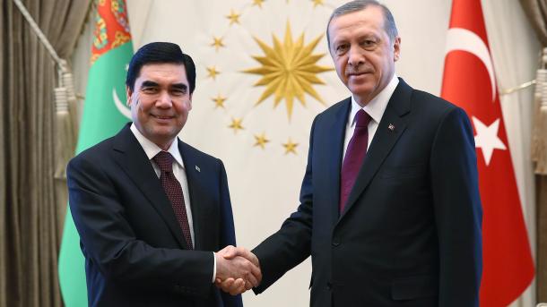 Erdoğan y Berdimujamédov firman una serie de acuerdos