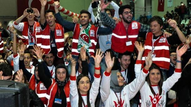 Sikeres véradókampány a török egyetemen