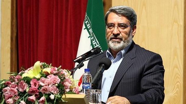 وزیر کشور ایران از کشف مواد منفجره در شرق کشور خبر داد