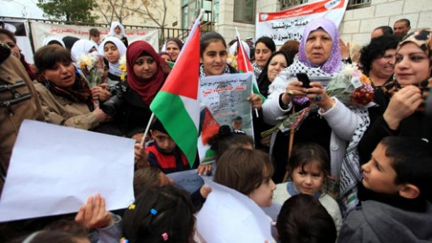 Tüntettek a palesztin gyermekek szabadon engedéséért