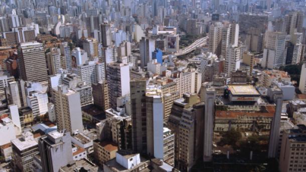 La población de Brasil supera los 202 millones en 2014