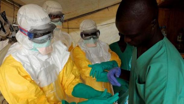 西班牙被传染埃博拉的护士病情严重