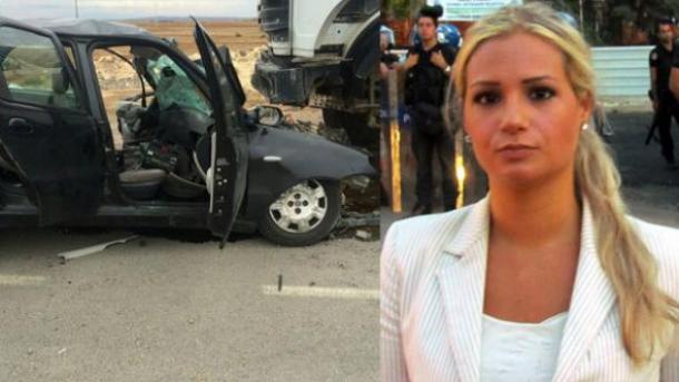 Reportera estadounidense muere en accidente de tráfico en Suruç