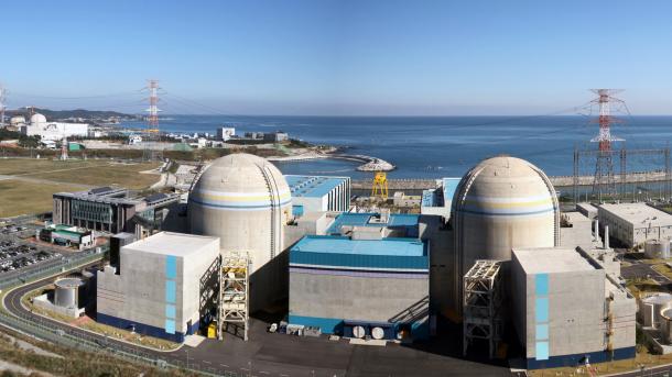 Japão começará a produzir novamente energia nuclear em 2015