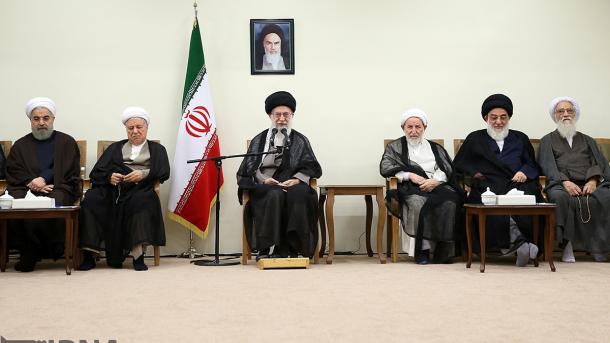 رهبر ایران: اگر قرار است تحریم‌ها برداشته نشود، پس ..