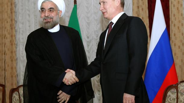 آغاز روابط بانکی ایران و روسیه در خصوص صادرات و واردات