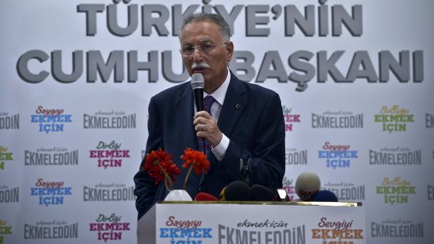 Ekmələddin İhsanoğlu,"Türkiyә,birlik-hәmrәylik istәyir"