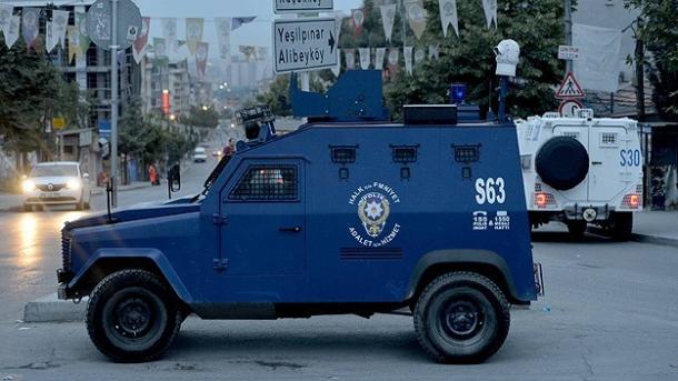 Istambul: operação antiterrorista leva à detenção de 20 pessoas