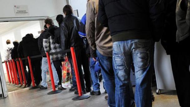 Récord de desempleo en Francia en noviembre