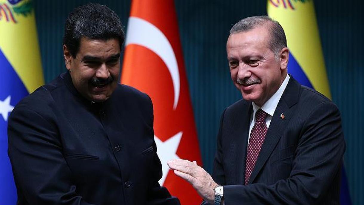 Erdogan parabeniza Nicolás Maduro pela reeleição