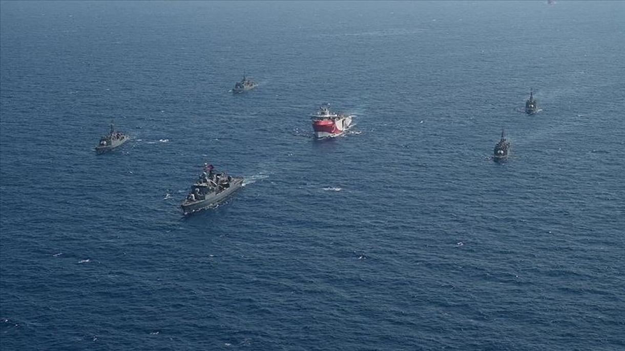 Defensa: “La Armada Turca escolta a MTA Oruç Reis”