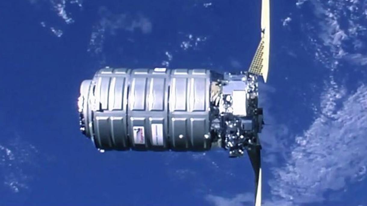 La nave de carga “Cygnus” llega a la Estación Espacial Internacional