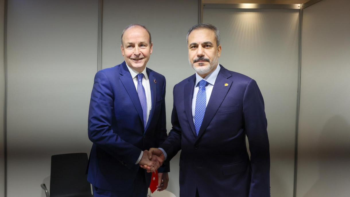 İrlanda Micheal Martin-hakan fidan.jpg