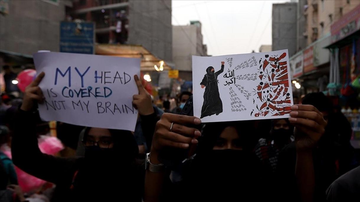 بھارت، کرناٹک ہائی کورٹ  کا حجاب کے خلاف فیصلہ برقرار