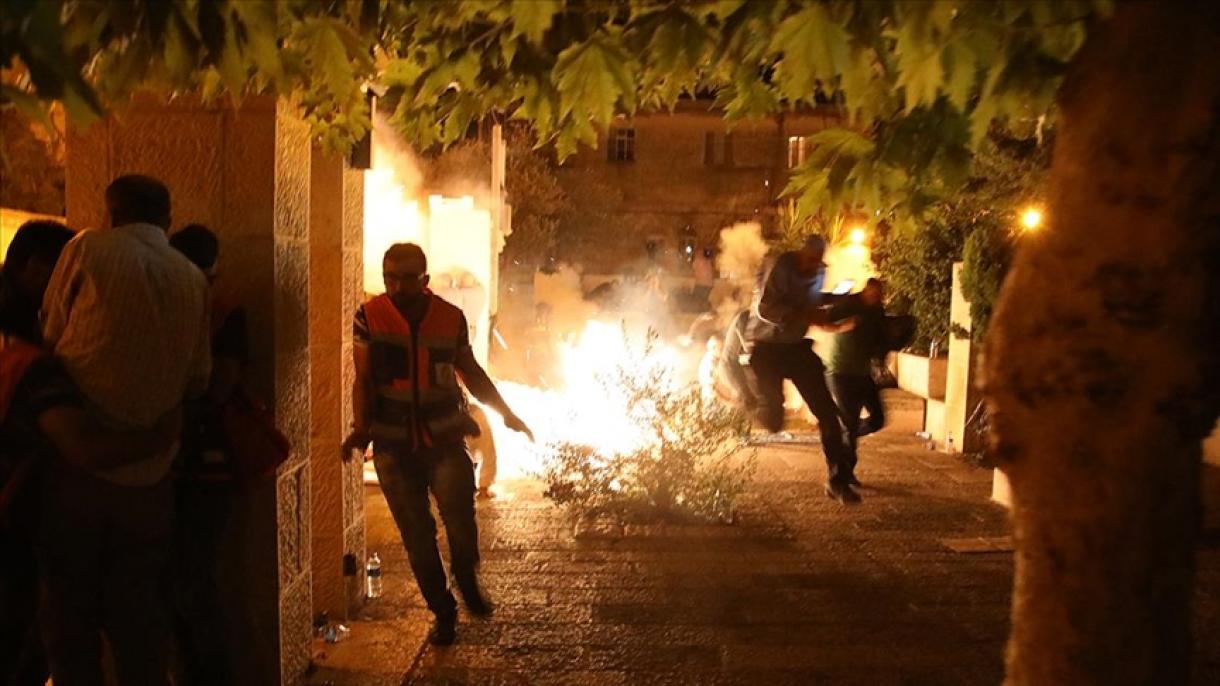 Türkiyə İsrail polisinin Əl-Aksa məscidində camaata müdaxiləsinə reaksiya göstərib