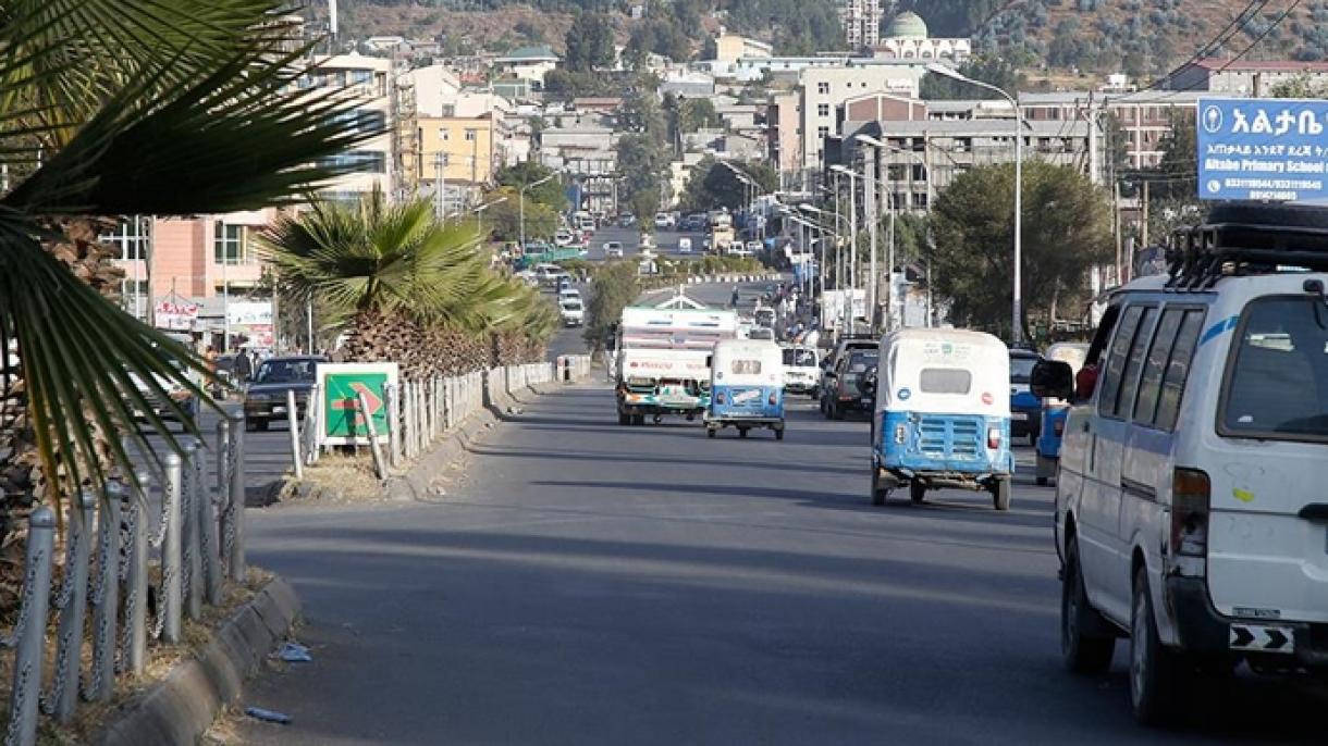 tigray xelq azadliq fironti chékinishke qarar qildi