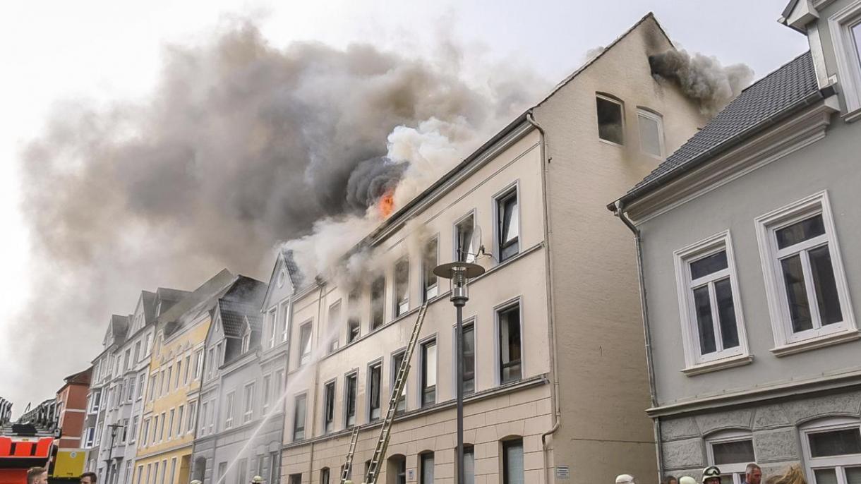 آتش‌سوزی در یک ساختمان در آلمان