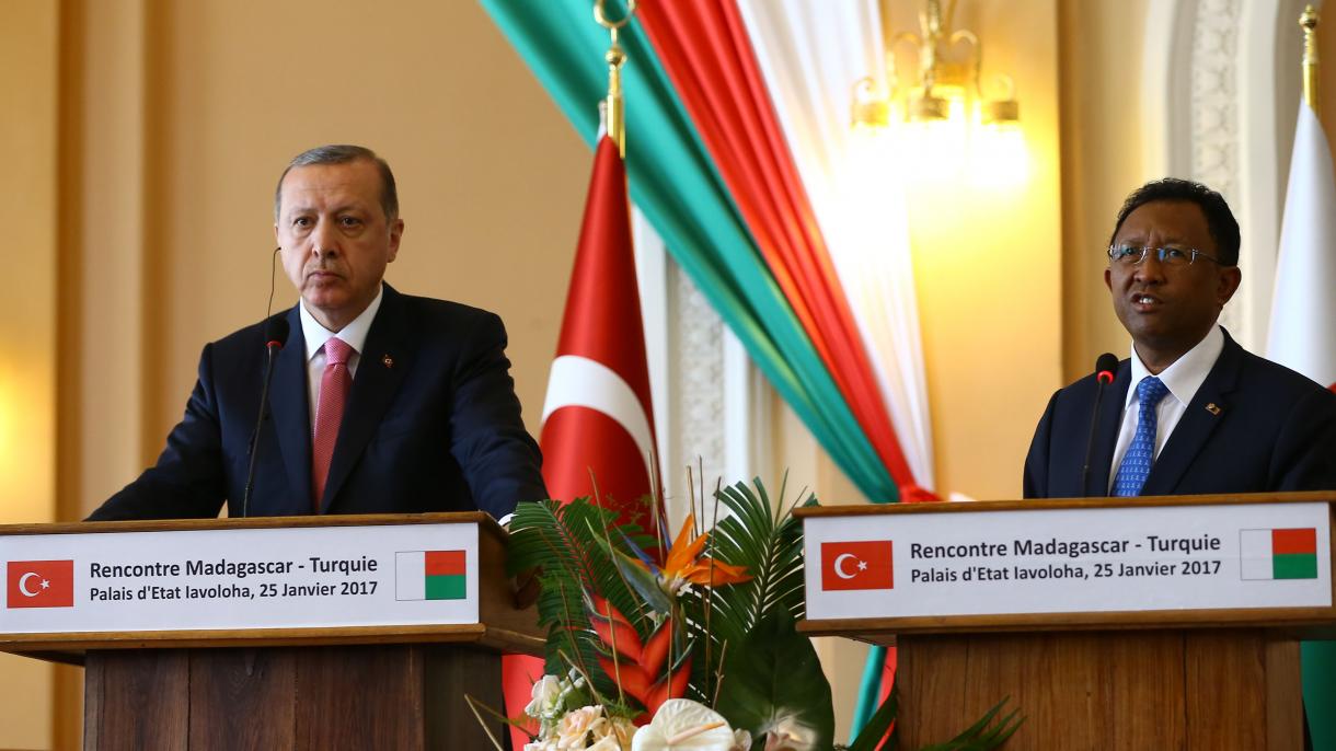 Erdogan: 'Deseamos aumentar el volúmen comercial con Madagascar'