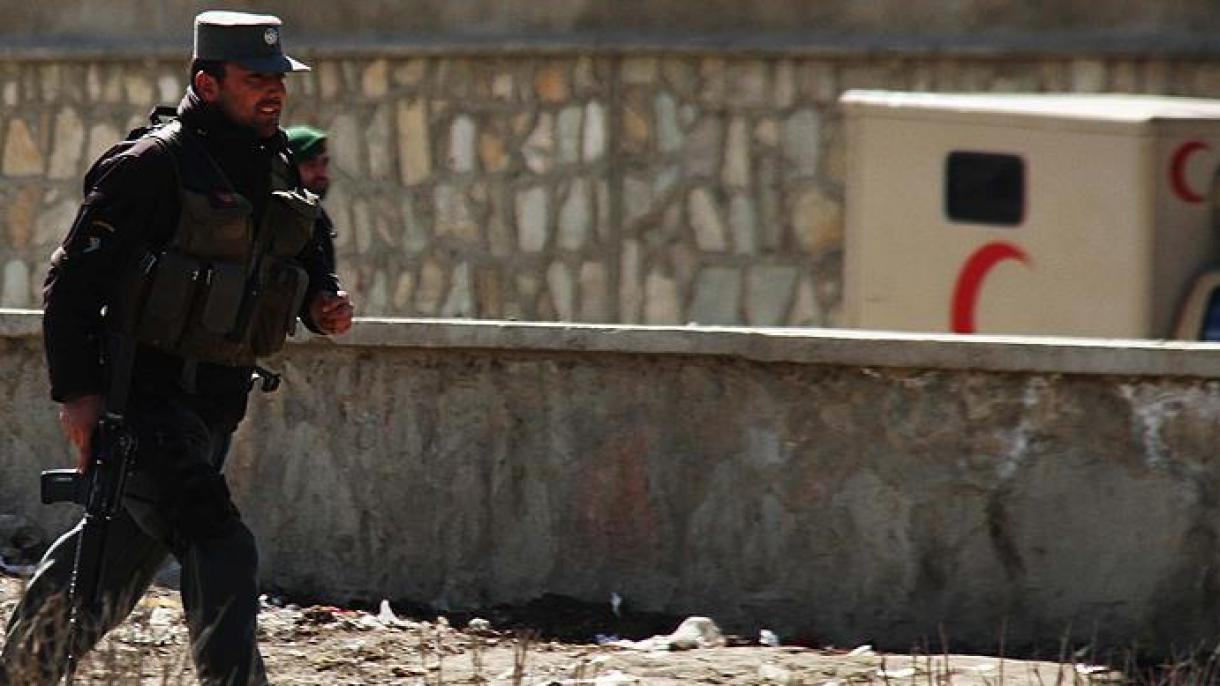 تروریستهای سازمان تروریستی داعش، دبیرستان در افغانستان را به اتش کشیدند
