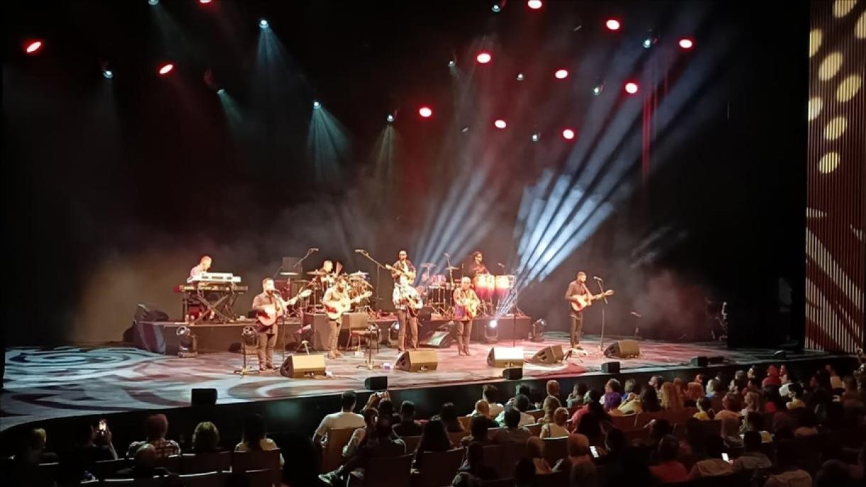 Gipsy Kings Stambulda Konsert Berdi